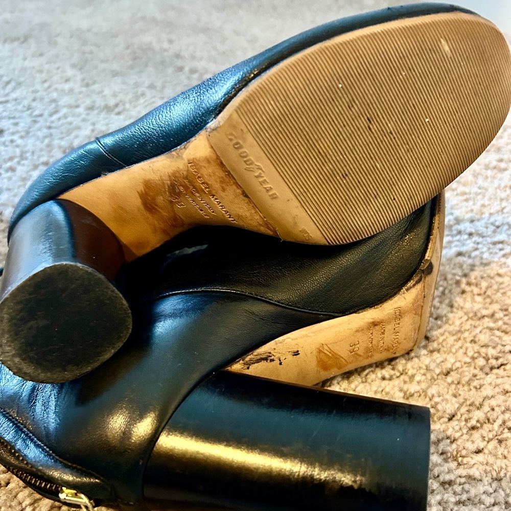 Isabel Marant black Napa leather booties. Size 39/US 8 - Picture 6 of 6